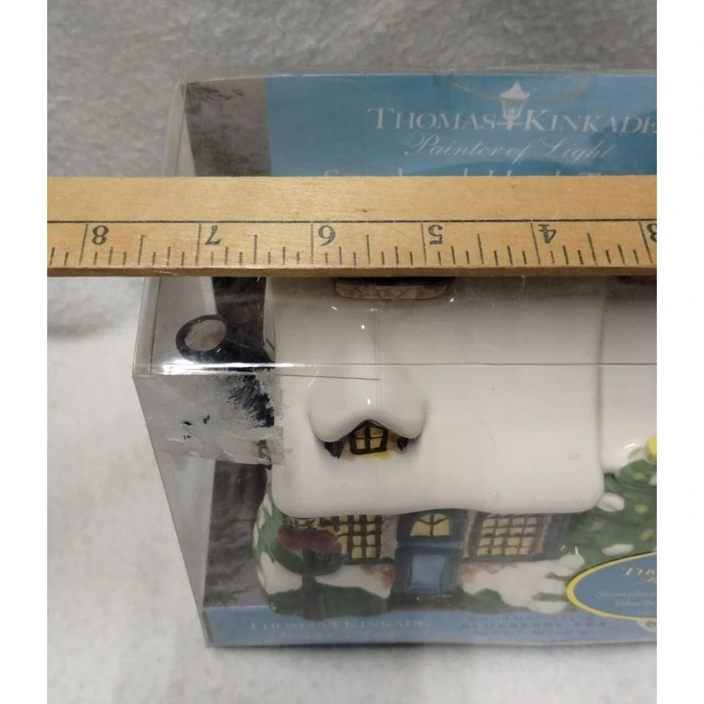 Thomas Kinkade Stone hearth Hutch Teapot Blueberry‎ Tea Gift Set 2006